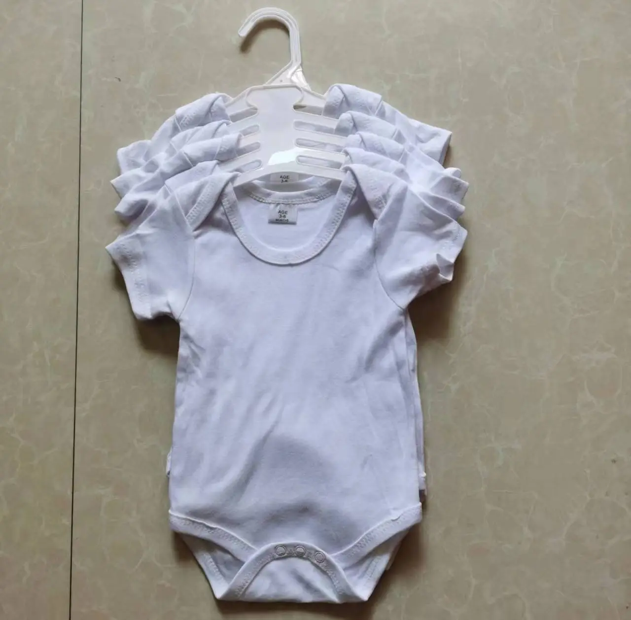 Bodysuit Bayi Katun Organik 100% Bodysuit Satu Potong Lengan Pendek Celup Alami Set Baju Monyet Bayi 5 Potong