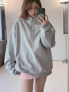 <span class=keywords><strong>Felpa</strong></span> Sportiva Primaverile Al0 <span class=keywords><strong>con</strong></span> Logo a Lettere - Vestibilità Ampia - Unisex 65% Cotone e 35% Poliestere Set <span class=keywords><strong>con</strong></span> <span class=keywords><strong>Cerniera</strong></span> 1/4 - Product Image 6