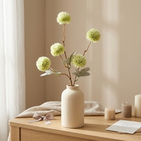 Boule de fleurs artificielles en soie en forme de chrysanthème, ornement de pétales pour la décoration de mariage et de la maison