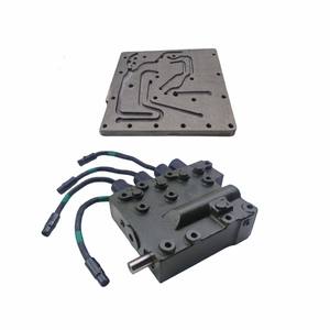 Bobcat Doosan Daewoo แผ่นควบคุมกระปุกเกียร์รถยกชุดวาล์วเกียร์ A353075สำหรับ D60S7 D70S7รถดีเซล - Product Image 1