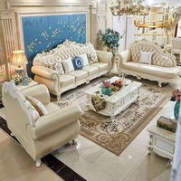 Ensemble de canapés sectionnels Chesterfield européens en similicuir, rembourrage en éponge, structure en bois massif, motif sculpté, personnalisable
