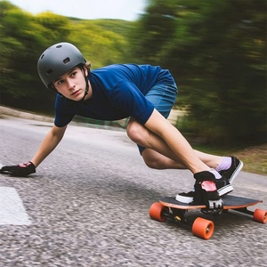 Cadeaux personnalisés pour fêtes : Casque de skateboard, casque de cyclisme, casque multisports, casque de trottinette, casque de roller, casque de rollerblade – Cadeaux pour amis - Product Image 4