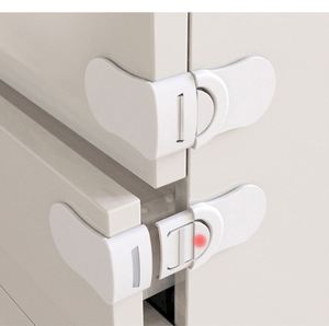 Verrou de sécurité pour tiroir anti-pincement, boucle de sécurité en plastique blanc pour la protection des enfants - Product Image 3