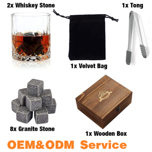 Set Regalo con Cubetti di Ghiaccio per Raffreddare il Whisky, Pietre in Granito e Bicchieri in Vetro, Confezione in Legno, MOQ Ridotto - Product Image 3