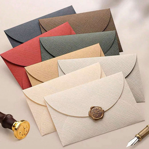 Sobre de cartón de papel de paquete plano de impresión personalizada con sello adhesivo de correa de rasgadura sobre bolsa de monedas - Product Image 2