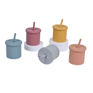 Großhandel individuelles Logo lebensmittel-klasse BPA-frei kinder fütterung becher baby wasser-becher 2 in 1 mit snack-deckel weiche silikon-wasserflasche - Product Image 4