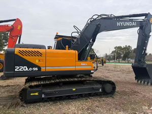รถขุดไฮดรอลิกมือสอง Hyundai 220LC-9S ขนาด 22 ตัน เครื่องยนต์ Cummins บุ้งกี๋ 1.0 เมตร กำลัง 112 กิโลวัตต์ สำหรับงานก่อสร้าง - Product Image 3