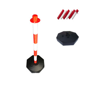 Colonna di Segnalazione Rossa e Bianca Riempibile con Acqua, Palo Delineatore in PE con Base per Segnaletica Stradale e Parcheggi - Product Image 4