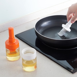 Japanese Style Household Oil Brush Kitchen <b>Press</b> Type High Temperature Resistant Barbecue Bottle Oil Plaster - Product Image 2