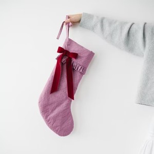 Patron de <span class=keywords><strong>couture</strong></span> pour chaussette de Noël matelassée à volants et nœuds, téléchargement numérique, modèle de chaussette de Noël à carreaux floraux pastel pour débutants - Product Image 3