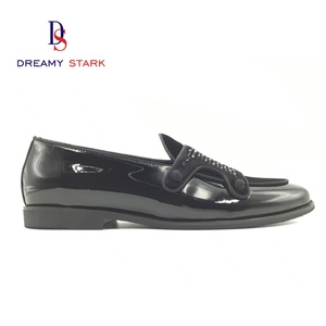 Mocassins Homme en Daim Haut de Gamme à Motif Cœur Rêveur Stark - Antidérapants et Respirants pour Bureau et Carrière Automne/Hiver - Product Image 2