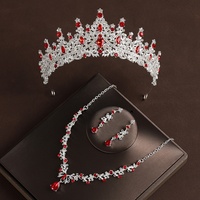 Parure de bijoux vintage en alliage, collier, boucles d'oreilles, strass rouges, accessoires de cheveux pour anniversaire, ensemble trois pièces pour mariée et robe de mariée