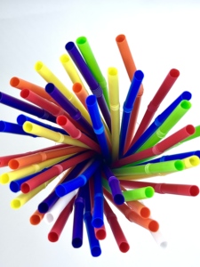 6mm 200mm PLA Paille Bendy colorée Accessoires de barre en plastique PLA biodégradables <span class=keywords><strong>pour</strong></span> les fêtes <span class=keywords><strong>Pailles</strong></span> compostables Boissons - Product Image 2