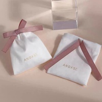 Pochette en coton pour bijoux avec impression de logo personnalisé, sac pour boucles d'oreilles, collier, bracelet, mini sac en velours pour cadeau de Noël avec cordon de serrage