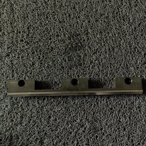 Guide linéaire en alliage Hepeco V-Rail NM44L230P1 C=D=25 pour usage industriel - Product Image 1