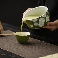 Ensemble de thé Matcha Gongfu en bambou Harmony Modern avec design écologique, tasse équitable et pot de rangement assorti