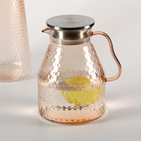 Pichet à eau acrylique jus boissons bière cruche en plastique avec couvercle incassable PC résistant à la chaleur pour hôtel restaurant piscine