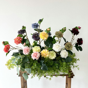 Fleurs artificielles Mei Hui 3 têtes de dahlia en tissu enduit pour décoration de mariage, arrangement pour allée, mur et décoration intérieure - Product Image 3