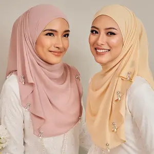 사용자 정의 일반 Peal 버블 쉬폰 Hijab 비즈 깔끔한 바느질 숙녀 패션 목도리 스카프 Tuban 스타일 Hijab