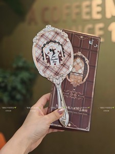 Specchietto Portatile Flower Knows Chocolate, Design Fragola Marrone-Nero Tè al Latte, con Confezione Base - Product Image 6