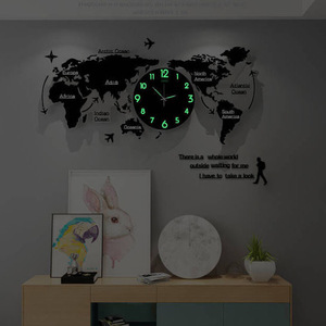 Horloge murale silencieuse de grande taille pour la décoration de la maison, design artistique, luminescente dans <span class=keywords><strong>le</strong></span> noir, carte du <span class=keywords><strong>monde</strong></span>, décoration de bureau, livraison directe DDP - Product Image 1