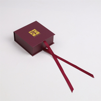 Boîtes en papier personnalisées pour bijoux, parfums et cadeaux, style tendance, expédition rapide, emballage de marque Mister, petites boîtes, design élégant.