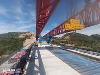 Pont en structure métallique à longue portée sur mesure |   Pont en acier haute résistance anti-corrosion