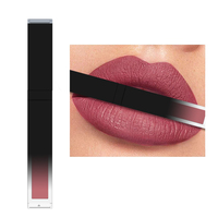 Labial Líquido Mate Vegano Libre de Crueldad Animal en Tonos Nude y Rojo de Larga Duración a Prueba de Agua de Marca Privada
