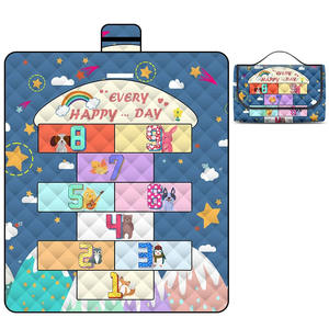 Tapis de pique-nique pliable et portable CPB-001 en Oxford PEVA imperméable pour activités de plein air - Product Image 2