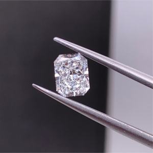 Diamante Cultivado en Laboratorio de 1.51 Quilates, Corte Radiante, Color E, Claridad VS2, con Certificado IGI - Product Image 2