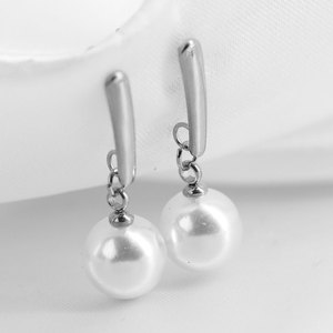 ต่างหูแบบห้อยมุกเทียม 10 มม. สีทองเหล็ก สแตนเลส เครื่องประดับแฟชั่น - Product Image 2
