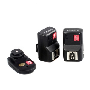 Andoer Universal 16 Channels Radio Wireless Remote Speedlite <strong>Flash</strong> Trigger 1 <strong>Transmitter</strong> &amp; 2 Receivers - Product Image 6