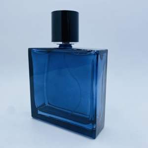 Pot en verre de luxe de 120 ml avec finition givrée bleue et bouchon en plastique noir pour la distribution de parfums dans les soins personnels - Product Image 2