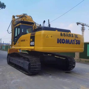Excavatrice sur chenilles hydraulique Komatsu PC400-8 d'occasion de qualité supérieure, 40 tonnes, origine Japon, godet standard 2,1 m³, faible nombre d'heures de travail - Product Image 1
