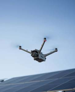 Base de Carga para Drones Matrice 4D/4TD de Alto Rendimiento, Protección IP56, Diseño Plegable, Compatible con Control Remoto, Transmisión de 25KM - Product Image 3