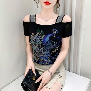 Top di Lusso con Strass, Spalle Scoperte, Motivo Floreale Blu Pavone su Rete Traspirante, <span class=keywords><strong>Maglietta</strong></span> a Maniche Corte per Feste - Product Image 3