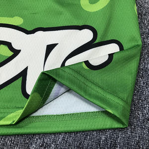 Short de basket respirant en maille pour sports de plein air pour jeunes hommes avec techniques imprimées par logo sublimé - Product Image 6