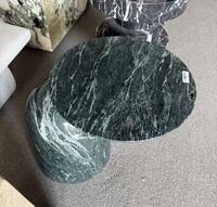 Table basse en marbre vert naturel avec plateau solide, design moderne, écologique et durable pour salon, chambre et salle à manger