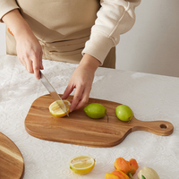 Planche à découper et à servir en bois d'acacia de qualité professionnelle avec poignée pour viande, légumes, fruits, fromage, charcuterie