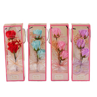 QY Creative Bunga Valentine Hari Ibu dalam Kotak Hadiah PVC Transparan 3pcs Lampu LED Buket Bunga Mawar Sabun Buatan
