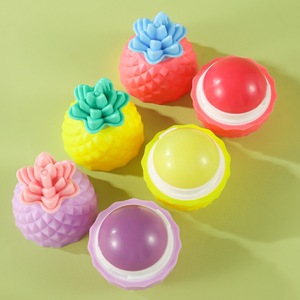 Baume à <span class=keywords><strong>lèvres</strong></span> OEM ODM en forme d'ananas mignon, hydratant naturel multicolore, soin réparateur longue durée, cosmétique personnalisé avec logo - Product Image 1