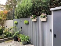 Panneau mural rainuré en WPC résistant aux UV et imperméable, bardage composite bois-plastique durable pour revêtement mural extérieur de villa