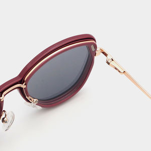 Lunettes de soleil polarisées à <span class=keywords><strong>clip</strong></span> magnétique œil de chat pour femmes, monture métallique et acétate, style rétro, haute qualité - Product Image 4