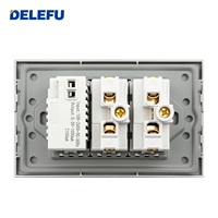 Prise murale DELEFU 118 de type barre durable - Prise USB domestique 10A/20A avec fiche brésilienne, finition aluminium brossé