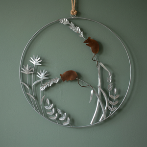 Corona rústica de metal con ratón y hojas, flores decorativas hechas a mano, redonda, sin iluminación, paquete de una sola pieza - Product Image 5