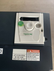 Variateur de fréquence triphasé Altivar <span class=keywords><strong>312</strong></span> 5,5 kW 500 V PLC ATV312HU55N4 - Product Image 2