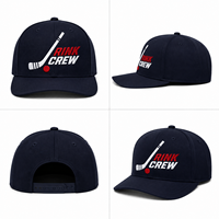Casquette Snapback en gros avec broderie de bâton de hockey, emballage de détail pour les acheteurs de sports d'hiver avec logo personnalisé