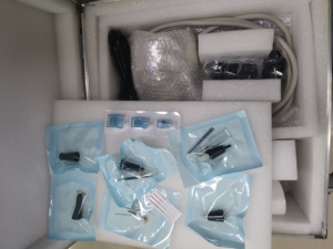 เครื่องมือความงาม OEM รุ่นใหม่ หน้ากากทำความสะอาดผิวหน้าด้วยลมเย็น พลาสมาเย็น พร้อมฟังก์ชั่นฆ่าเชื้อและทำความสะอาด ลดเลือนริ้วรอย พกพาสะดวก - Product Image 3