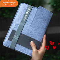 Carnet de notes multi-tailles en feutre avec sangle élastique et multiples poches, personnalisable avec logo, pour tablette et rangement de documents de bureau