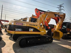 Excavadora Hidráulica CAT 320CL de 20 Toneladas Usada para Proyectos de Construcción - Product Image 6